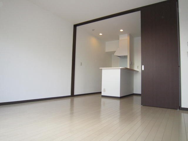 物件内観写真11　(居室)