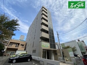 ライジング泉Ｈ・Ｍビル外観写真