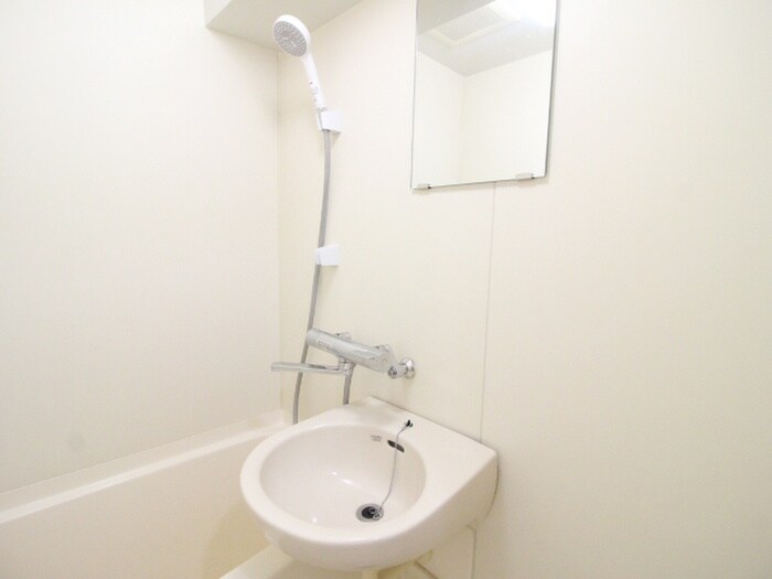 物件内観写真10　(洗面)