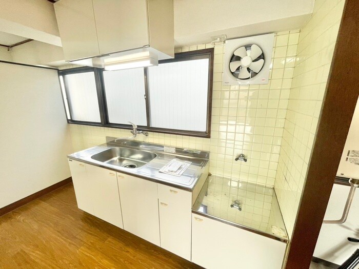 物件内観写真8　(キッチン)