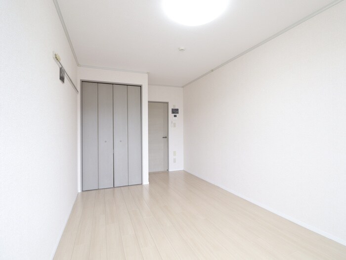 物件内観写真15　(居室)