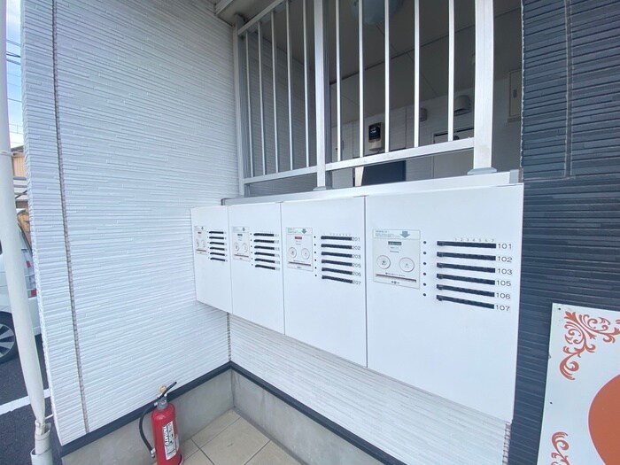 物件外観写真4　(建物設備)