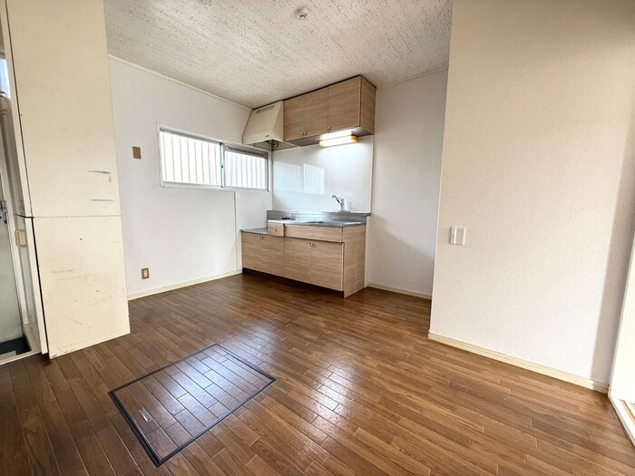 ジョイフル三輪Ｂ棟の居室