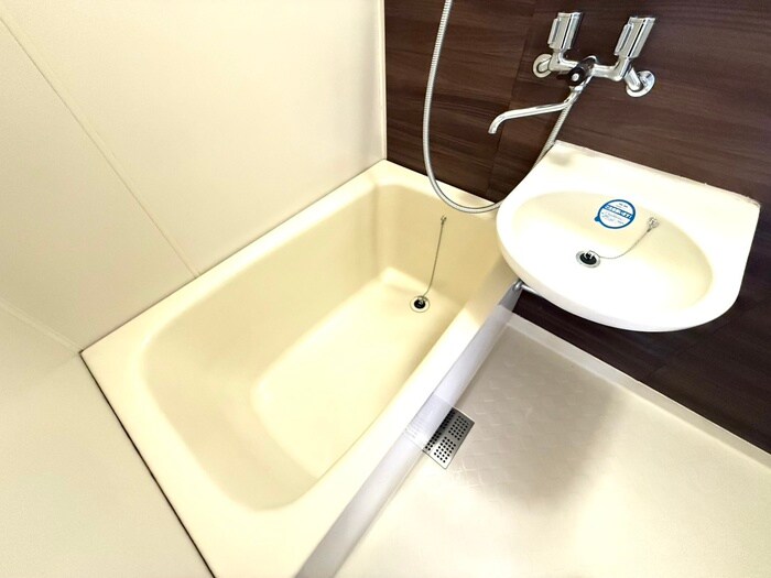 物件内観写真13　(バス／シャワールーム等)