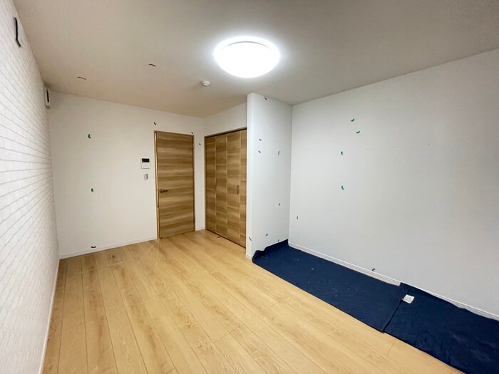 物件内観写真8　(居室)