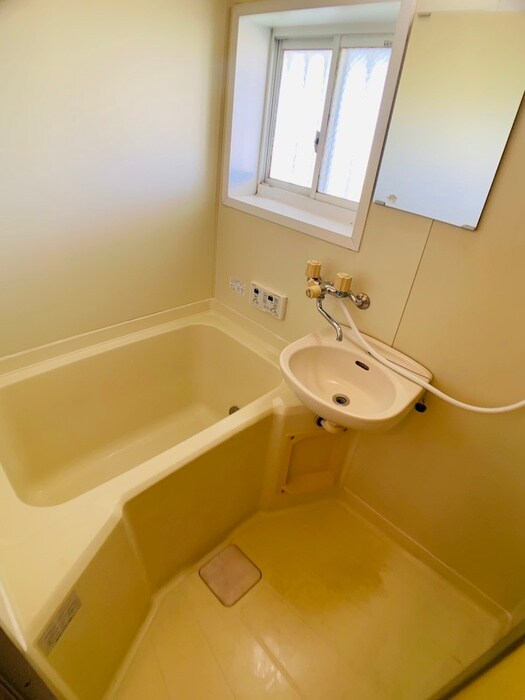 物件内観写真8　(バス／シャワールーム等)