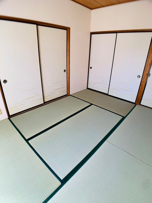 物件内観写真14　(居室)