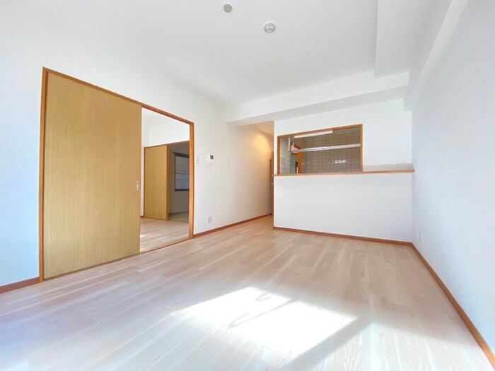 物件内観写真7　(居室)