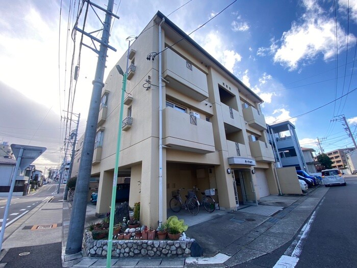 物件外観写真5　(外観写真)