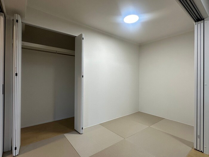 物件内観写真12　(居室)