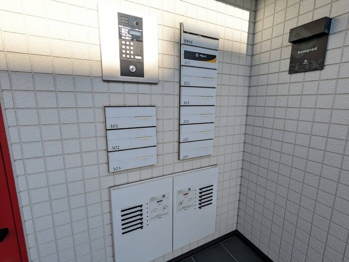 物件外観写真4　(建物設備)