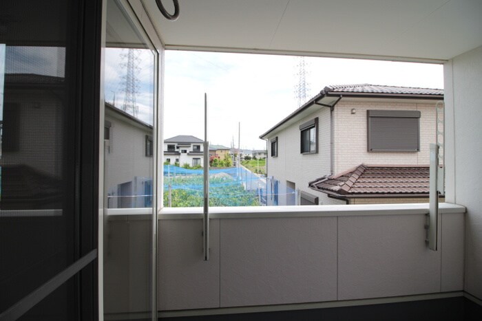 物件内観写真20　(室内からの展望)