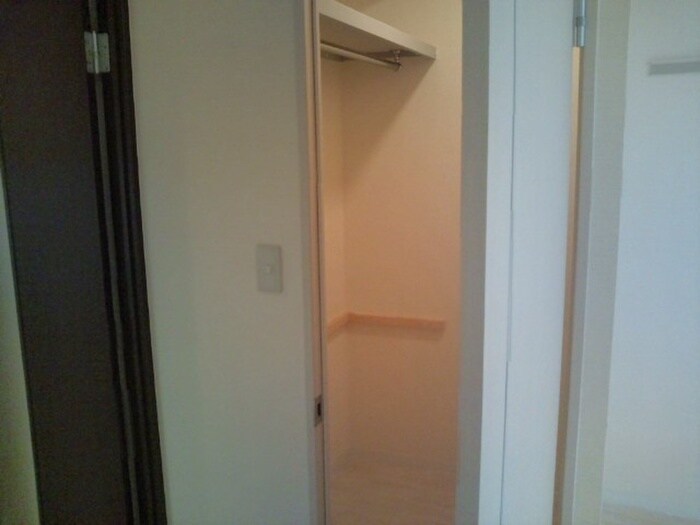 物件内観写真9　(収納)