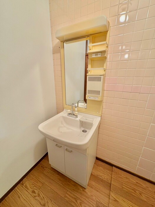 物件内観写真10　(洗面)