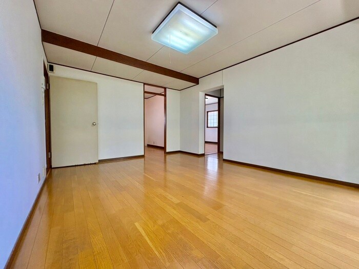 物件内観写真21　(居室)