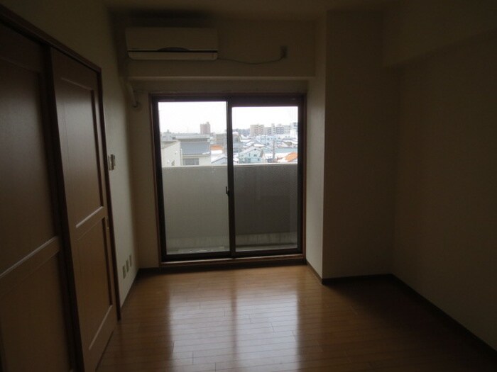 物件内観写真14　(居室)