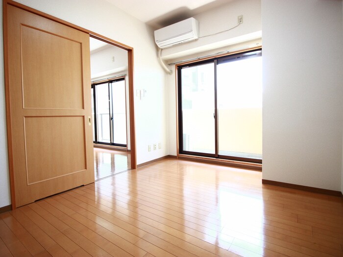 物件内観写真17　(居室)