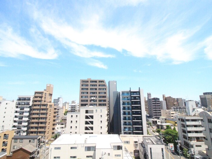 物件内観写真22　(室内からの展望)