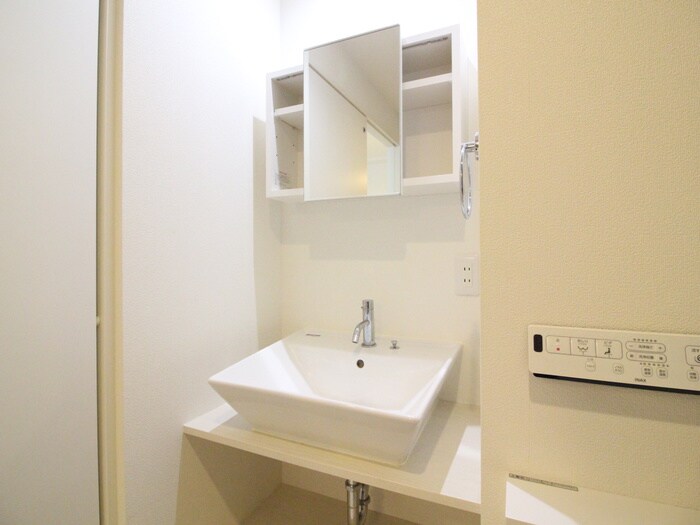 物件内観写真14　(洗面)