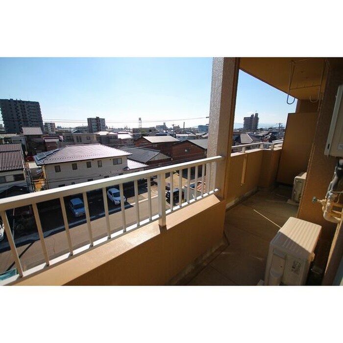 物件内観写真11　(ベランダ・バルコニー)