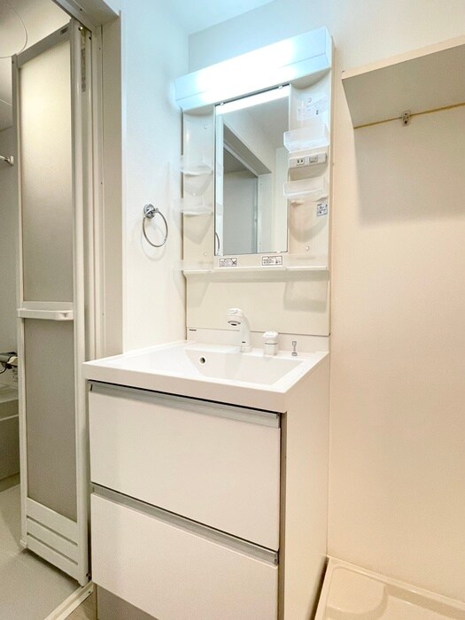 物件内観写真11　(洗面)