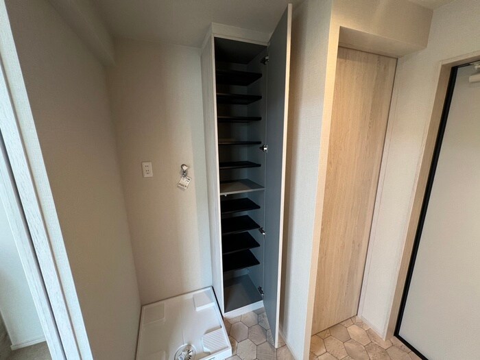 物件内観写真14　(靴箱)