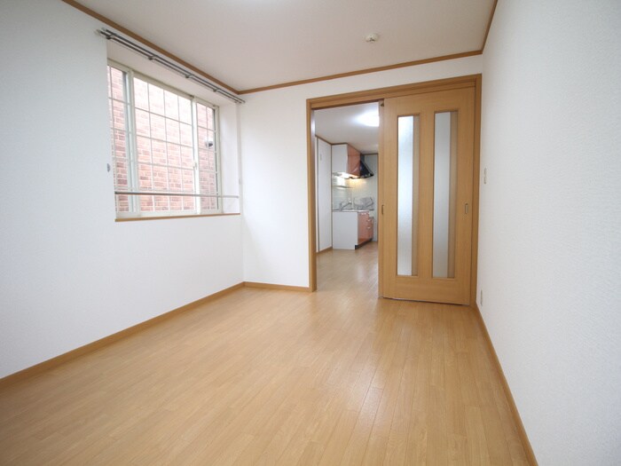 物件内観写真11　(居室)