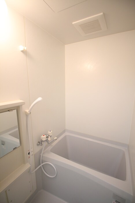 物件内観写真8　(バス／シャワールーム等)