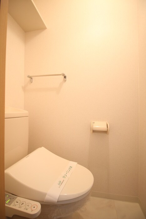 物件内観写真9　(トイレ)
