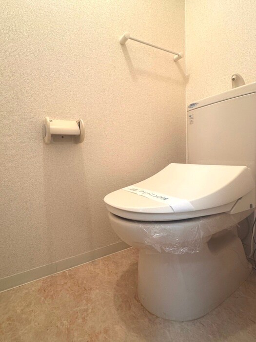 物件内観写真13　(トイレ)