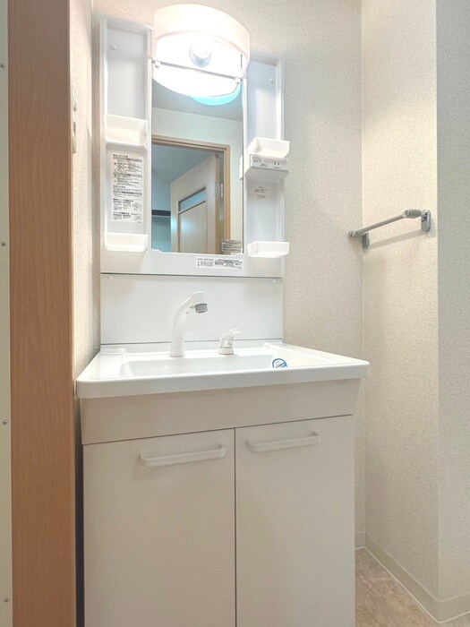 物件内観写真14　(洗面)