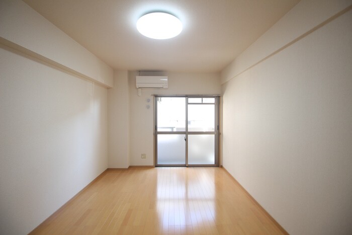 物件内観写真16　(居室)