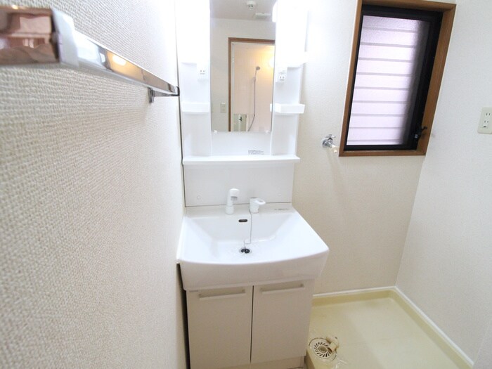 物件内観写真10　(洗面)