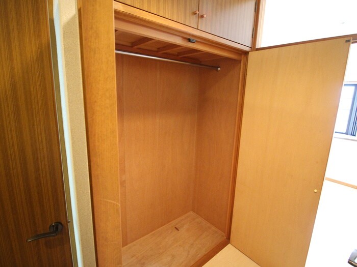 物件内観写真12　(収納)