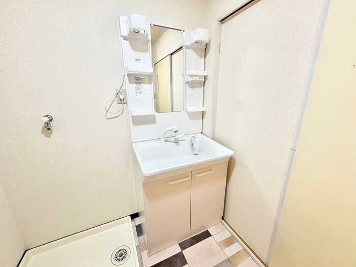 物件内観写真11　(洗面)