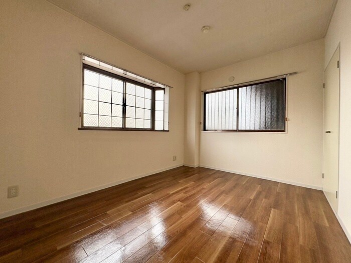 物件内観写真22　(居室)