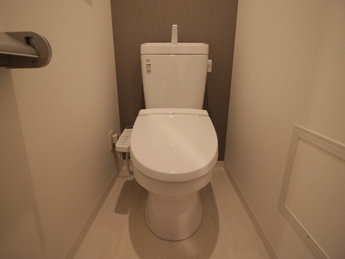 物件内観写真12　(トイレ)