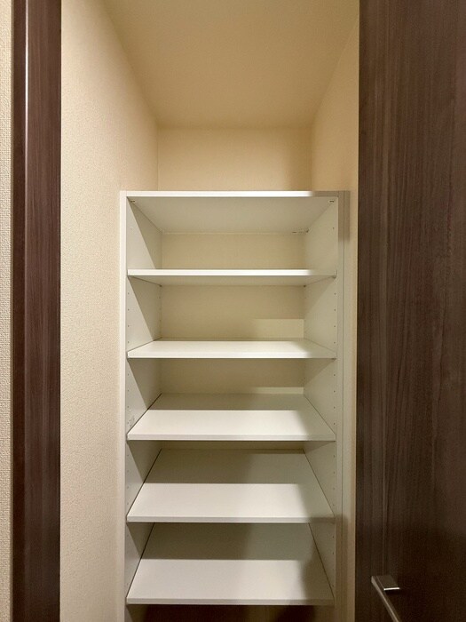 物件内観写真8　(収納)