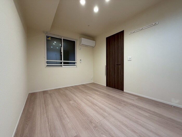 物件内観写真16　(居室)