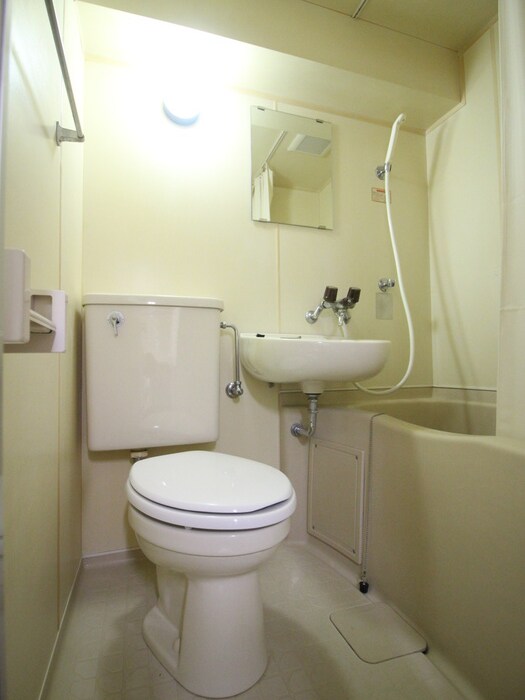 物件内観写真13　(バス／シャワールーム等)