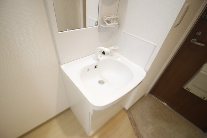 物件内観写真9　(洗面)