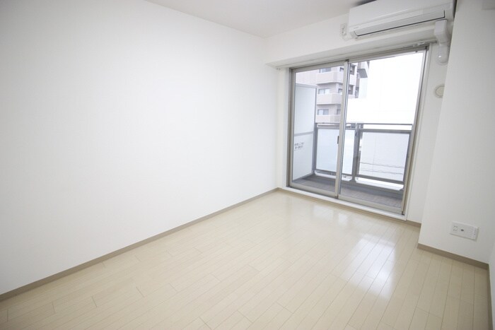 物件内観写真14　(居室)