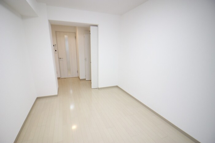 物件内観写真15　(居室)