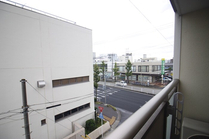 物件内観写真22　(室内からの展望)