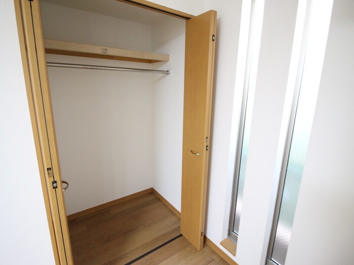 物件内観写真13　(収納)