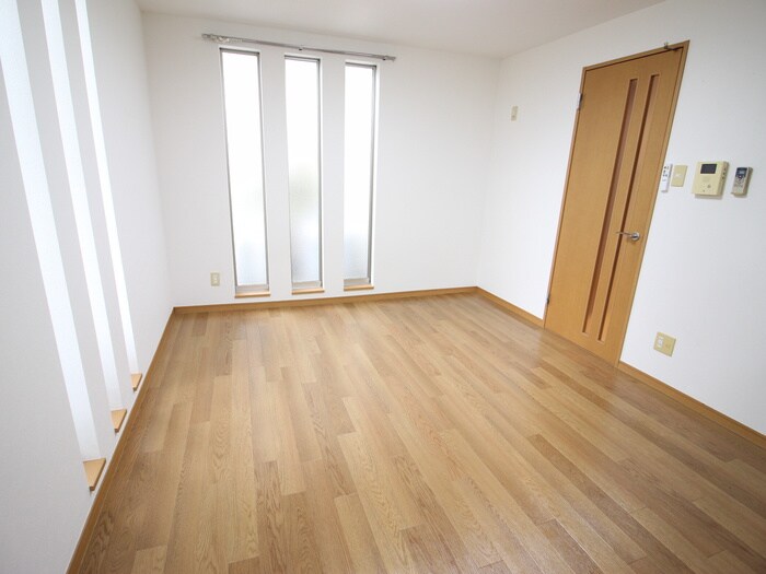 物件内観写真21　(居室)