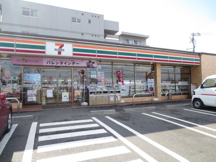セブンイレブン名古屋鴻の巣店