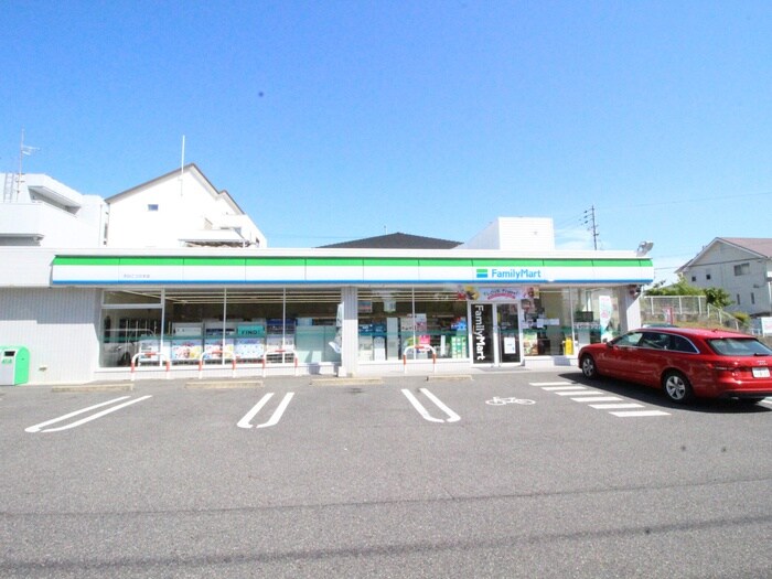 ファミリーマート　天白鴻ノ巣店