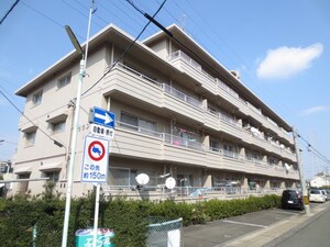 ブラウンハイツ外観写真