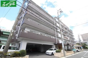カーサ六番町外観写真